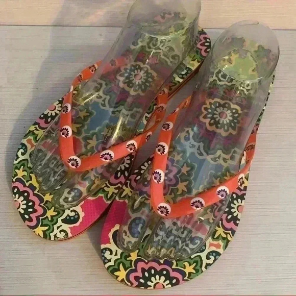 Vera Bradley Orange Flip Flops 9/10 - Picture 1 of 6